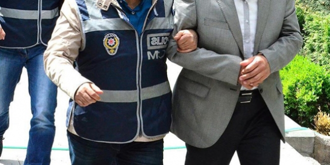 Bolu'da 1 emniyet müdürü, 1 başkomiser tutuklandı