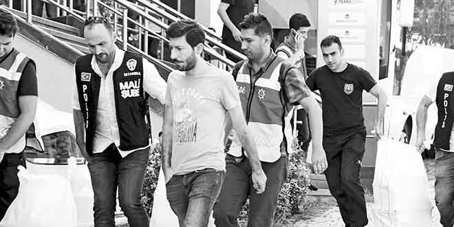 Varlarını yoklarını Gülen'e yatırmışlar!