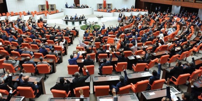 CHP'den vatandaşların batık kredi borçlarına araştırma istemi