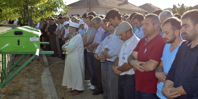 Ölen hastane müdürünün babası acıya dayanamadı
