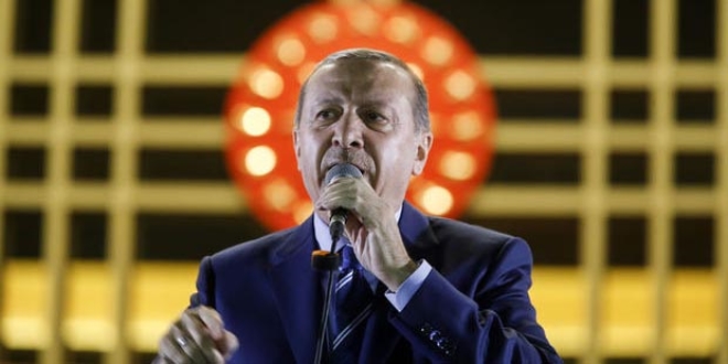 'Bazı dostlar 'Cepheyi büyütmeyelim' diyor'