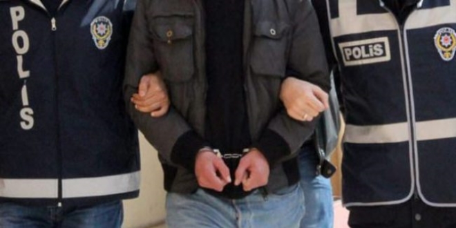 Niğde'de 16 öğretmen tutuklandı