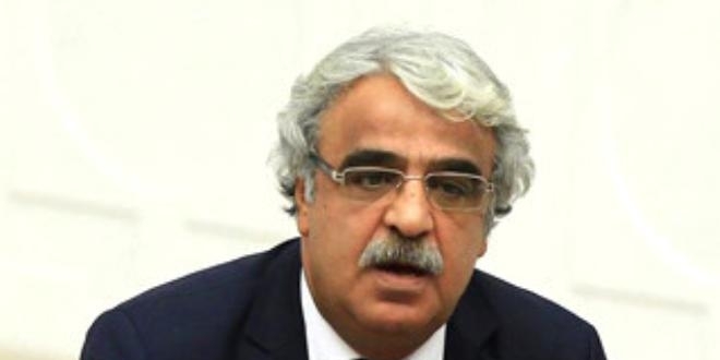 'Kalıcı bir anayasa ancak barışı hedeflemekle mümkün olabilir'