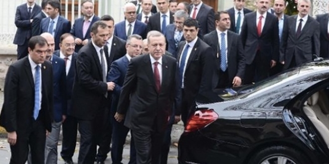 Cumhurbaşkanı Erdoğan cuma namazını İstanbul'da kıldı