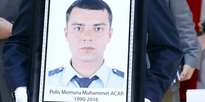 Şehit polis memuru Acar, son yolculuğa uğurlandı
