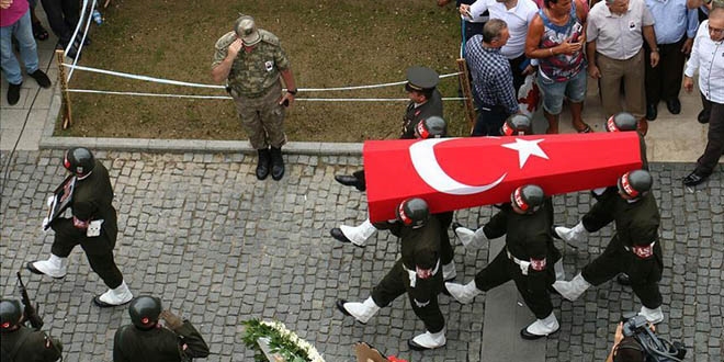 Uzman �avu� Demirkaya'n�n cenazesi topra�a verildi