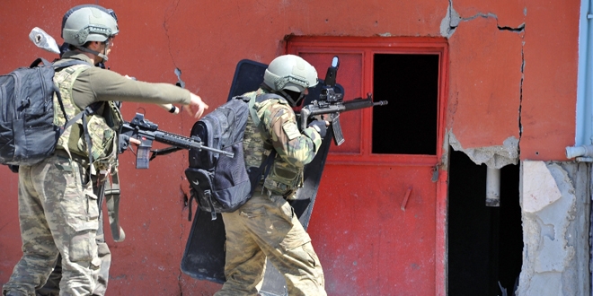 �emdinli'de 1 ayda 73 ter�rist etkisiz hale getirildi