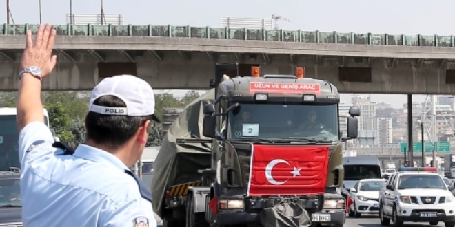 Baştabya Kışlasından çıkan 6 tank Tekirdağ'a getirildi