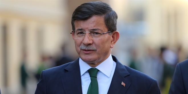 Davutoğlu, dünya liderlerine mektup gönderdi