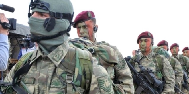 Reuters: Bir grup T�rk �zel kuvveti...