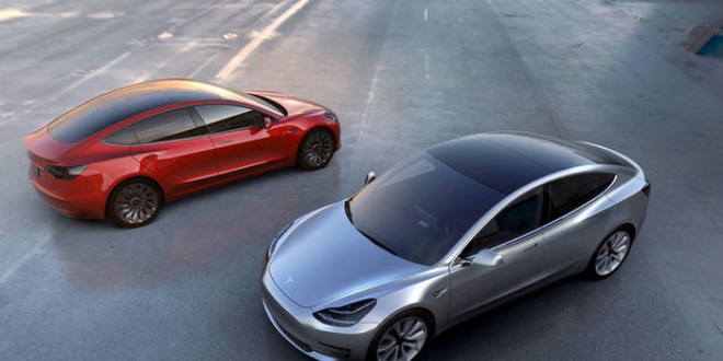 Tesla'dan yeni araba bataryas
