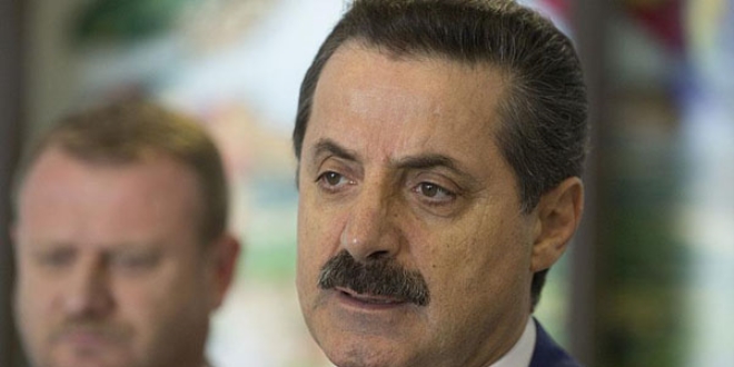 'FETÖ terörle mücadele eden askeri yemek kuyruğunda bekletmiş'