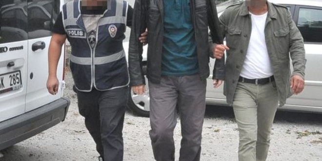 Manisa Halk Sa�l��� M�d�r� ve il�e tar�m m�d�r� tutukland�