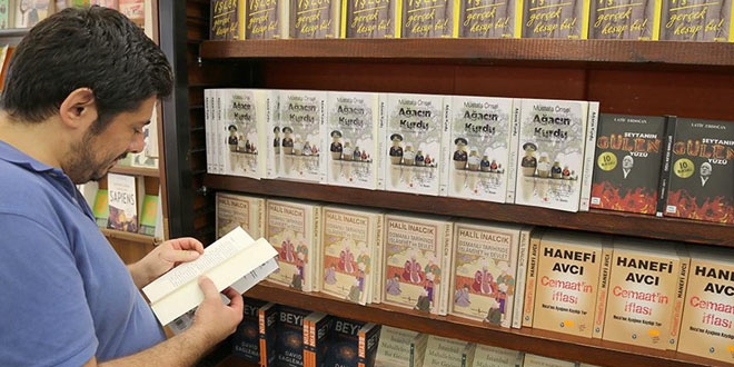 FETÖ'nün 'gerçek yüzü' bu kitaplarda