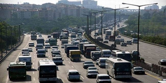 TEM otoyolunda bakım çalışması