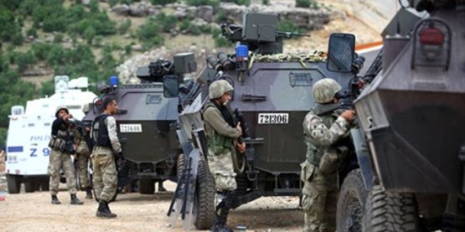 Şırnak'ta DBP'li il yöneticisiyle birlikte 4 kişi tutuklandı
