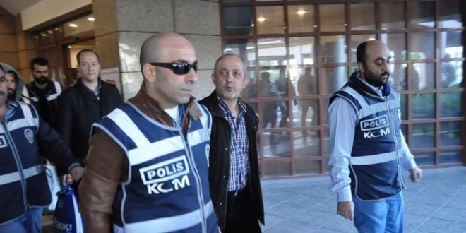 İzmir eski Emniyet Müdürü Bilkay, tutuklandı
