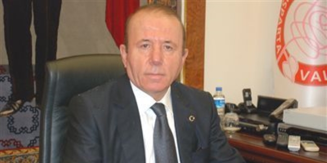 Eski Isparta Valisi FETÖ'den tutuklandı