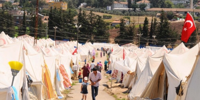 Hatay'daki Suriyelilere seyahat izin belgesi uyars