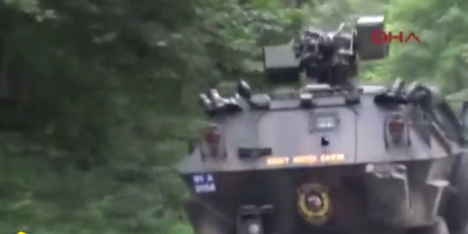 Trabzon'da �at��ma: 1 polis yaral�