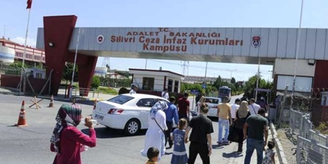 Bursa'da 546 hükümlü tahliye edildi
