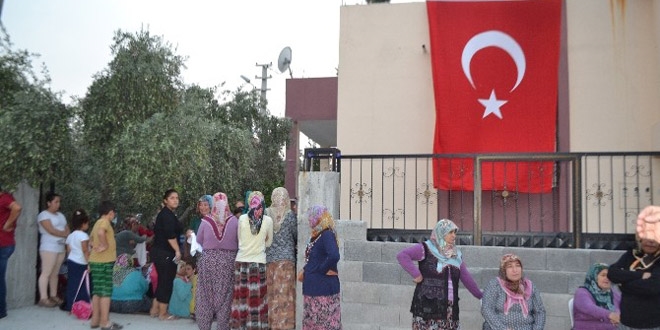 Şehit polis memuru Doğan, Osmaniye'de toprağa verildi