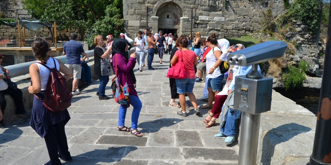Amasra'da hafta sonu yoğunluğu