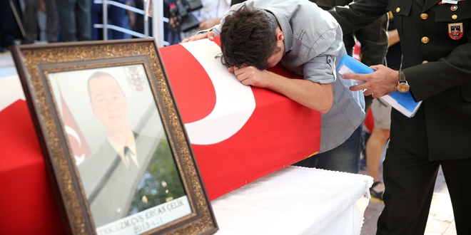 Cerablus'ta şehit olan uzman çavuş toprağa verildi