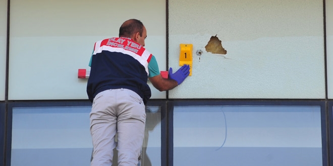 �anakkale Ticaret ve Sanayi Odas�na silahl� sald�r�