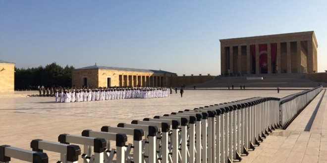Anıtkabir'de çok sıkı güvenlik önlemleri
