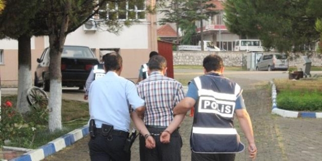 Nevşehir'de FETÖ'nün 'il imamı' ve yurt görevlisi tutuklandı