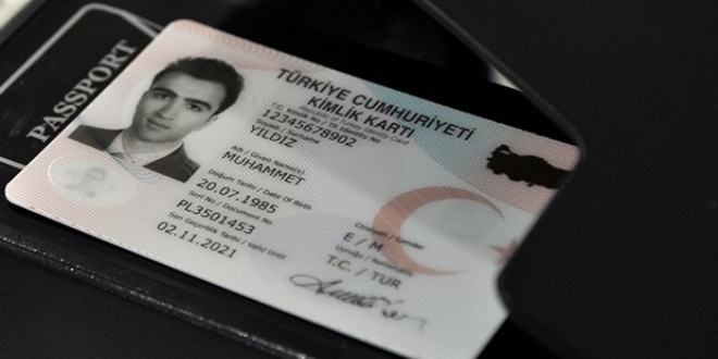 2017'den itibaren elektronik kimliğe geçiliyor