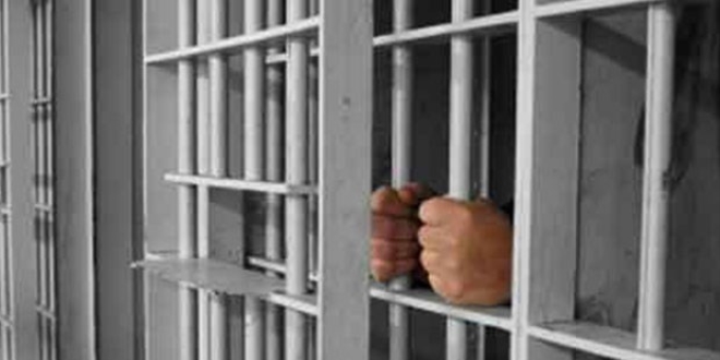 'A��k cezaevleri ve i� yurtlar� birer fabrikaya d�n��t�'