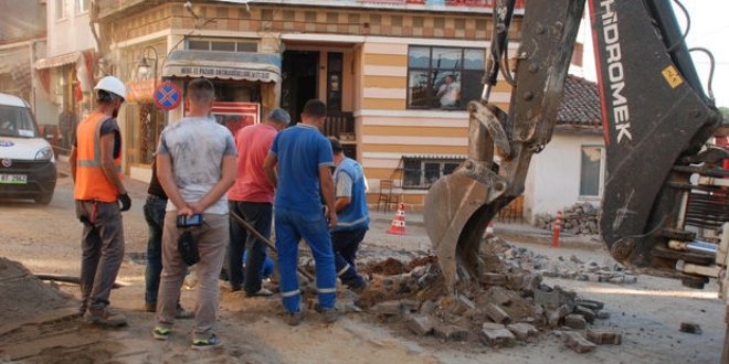 �anakkale'de do�algaz boru hatt� delindi