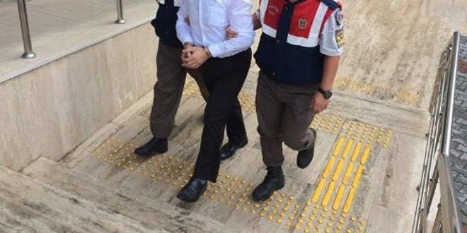 Zonguldak'ta biri kadın 12 kişi gözaltına alındı