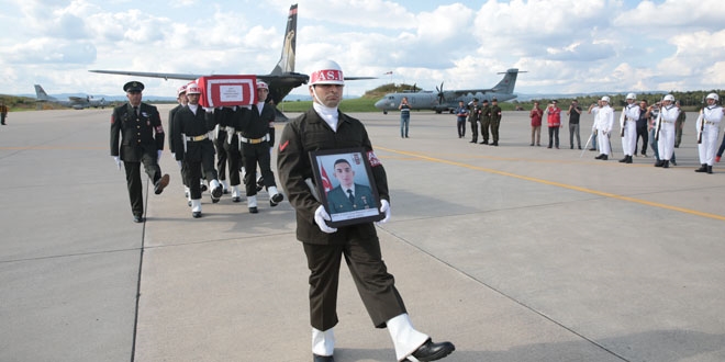 Şehit Uzman Çavuş Cansız, son yolculuğuna uğurlandı