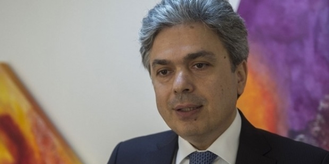 Eğitim akademilerine isteyen öğretmen katılacak