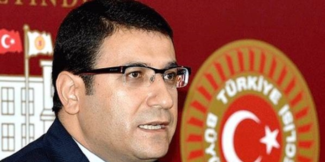 Eski vekilin yakınları 'internet sitesi sahibini darp etti' iddiası