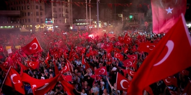 '15 Temmuz, uzlaşı için yeni kapı açtı'