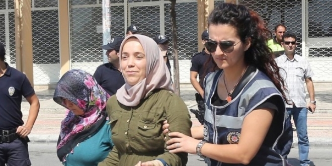 Mardin'de 'bölge ve il ablaları'nın olduğu 7 kişi tutuklandı