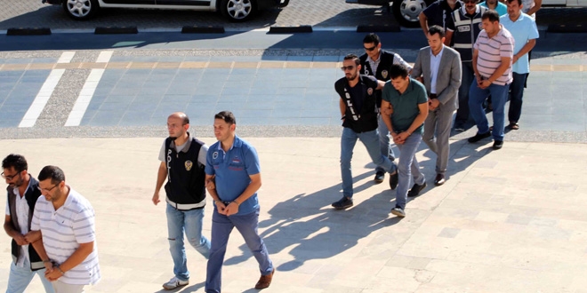Aydın'da 5 sağlık çalışanı tutuklandı