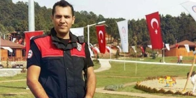 Trafik kazası yapan polis memuru şehit oldu