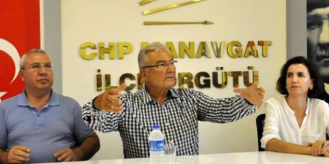 Baykal: Türkiye milletten cemaate sürüklenmek istendi