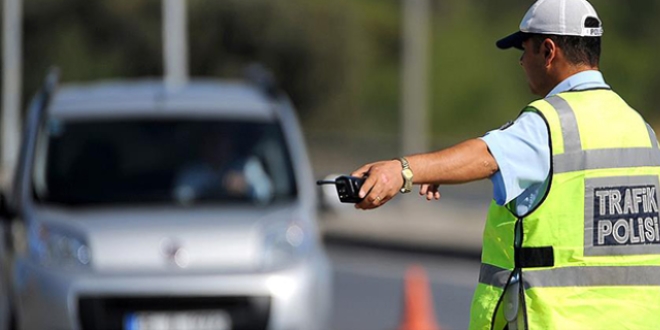 Kocaeli Valisi: Tüm trafik kuralları yürürlüktedir