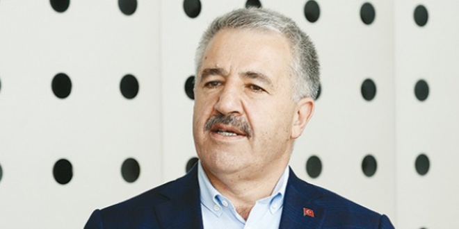 Bakan müjdeyi verdi: Ankara-İstanbul trenle 1.5 saat