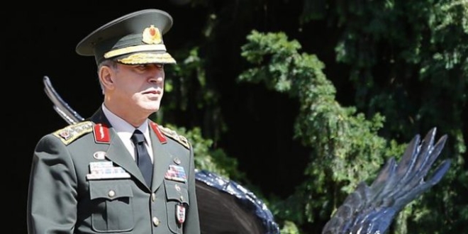 Org. Hulusi Akar 1. Komando Tugay�'n� ziyaret etti