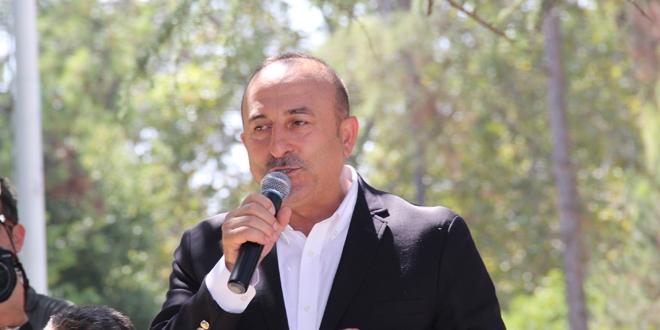 'Kürt kardeşlerimiz elinin tersiyle bu hainleri itiyor'