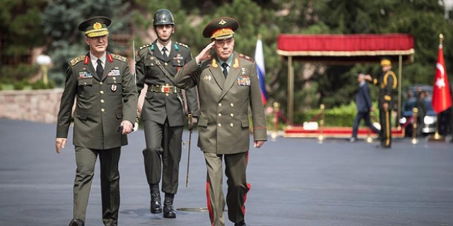 Org. Akar ile Rus mevkidaşı Gerasimov bir araya geldi