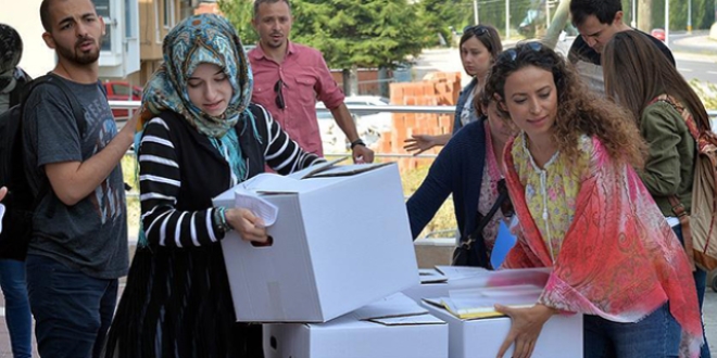 Kahvehanede başlayan 'iyilik hareketi' muhtaçların umudu oldu
