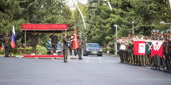 'Gerasimov'un ziyareti askeri anlayış birliğini pekiştirdi'